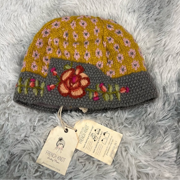 French Knot Lorelai Handknit Floral EmbroideredHat